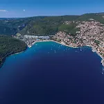 Lovely In Podpican *
