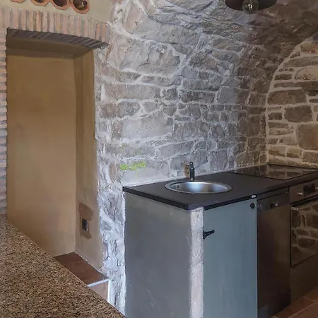 Holiday home Beautiful In Podpican With Kitchen *