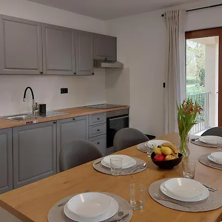 Beautiful In Podpican With Kitchen Potpican