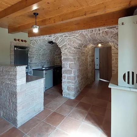 Beautiful In Podpican With Kitchen *